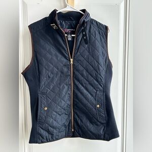 Peck & Peck Black Quilted Vest Lightweight Outerwear
Size Medium